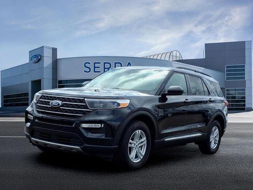 Agate Black Metallic 2024 Ford Explorer XLT