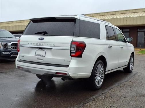 2022 Ford Expedition Max Platinum