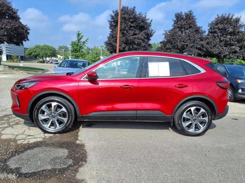 2023 Ford Escape Platinum