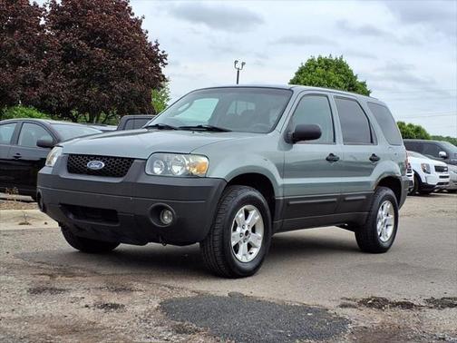 2005 Ford Escape XLT