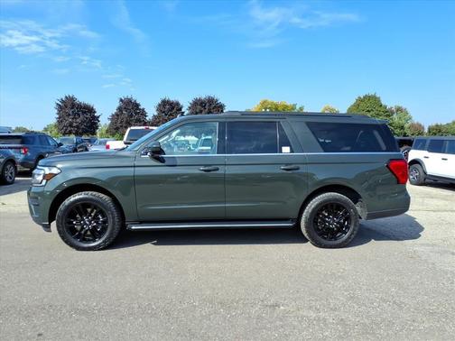 2022 Ford Expedition Max XLT