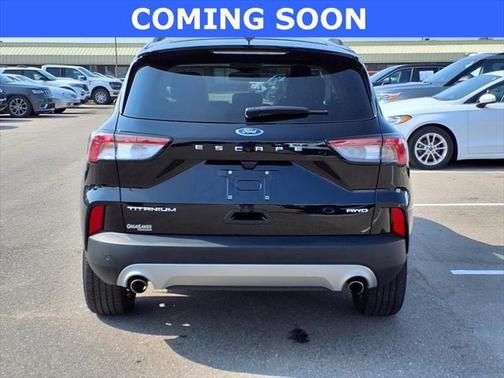 2022 Ford Escape Titanium