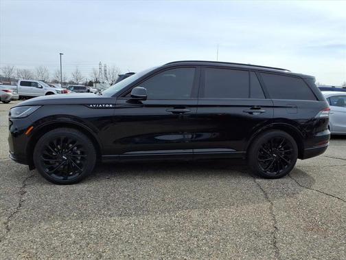 2025 Lincoln Aviator Reserve AWD