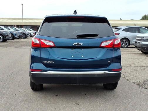 Pacific Blue Metallic 2020 Chevrolet Equinox 1LT