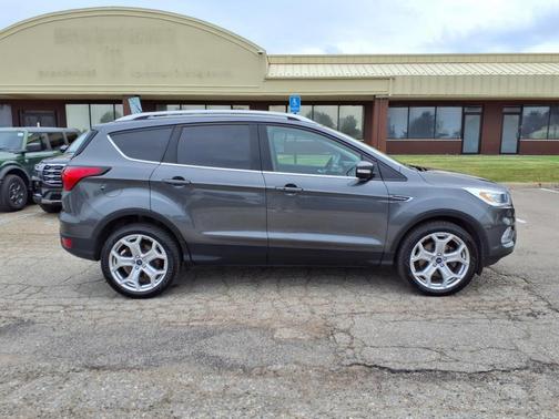 2019 Ford Escape Titanium