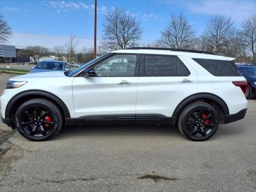 2024 Ford Explorer ST