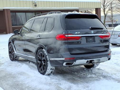 2021 BMW X7 xDrive40i