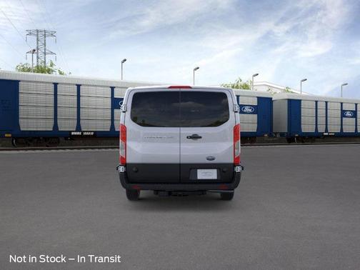 2025 Ford Transit-350 XL