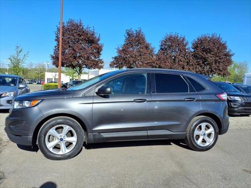 2016 Ford Edge SE