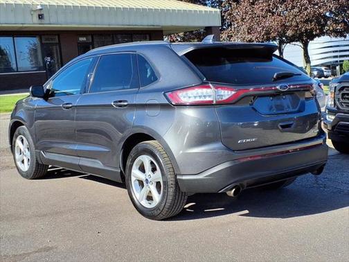 2016 Ford Edge SE