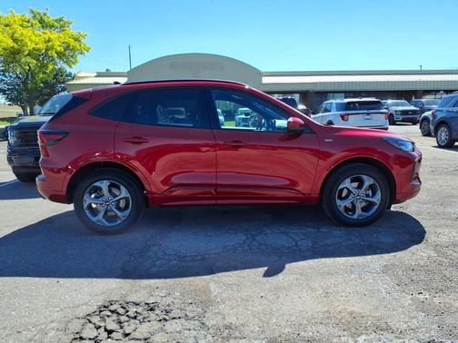 Rapid Red Metallic Tinted Clearcoat 2024 Ford Escape ST-Line Select