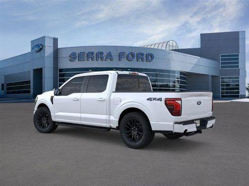 Star White Metallic Tri-Coat 2026 Ford F-150 Lariat