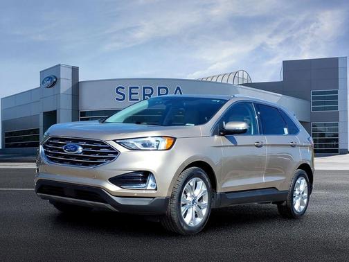 Desert Gold 2020 Ford Edge Titanium