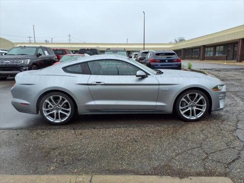 2023 Ford Mustang GT Premium