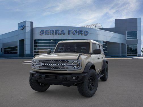 Desert Sand 2026 Ford Bronco Badlands