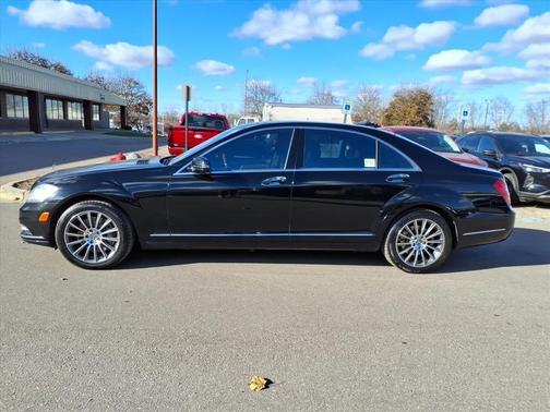 2013 Mercedes-Benz S-Class 4MATIC