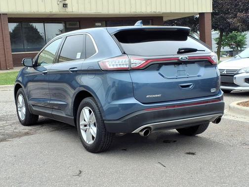 Blue Metallic 2018 Ford Edge SEL