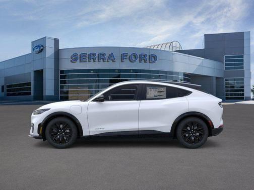 Star White Metallic Tri-Coat 2026 Ford Mustang Mach-E Premium