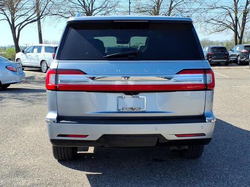 Silver Radiance 2021 Lincoln Navigator Reserve