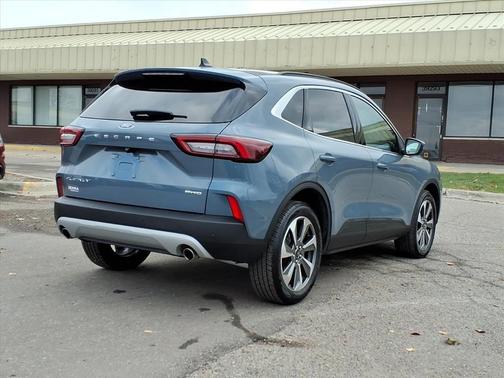 2023 Ford Escape Platinum