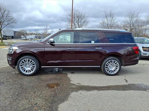 2023 Ford Expedition Max Platinum
