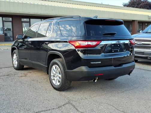 2020 Chevrolet Traverse LT Cloth