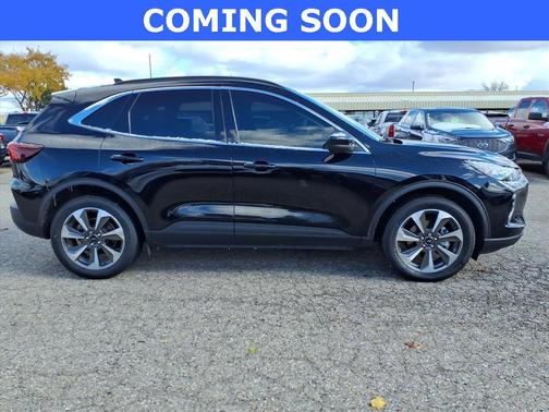 2023 Ford Escape Platinum