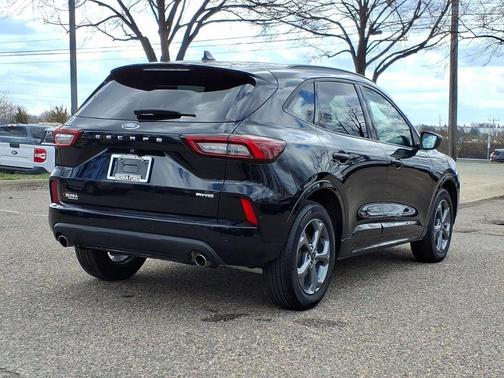 Agate Black Metallic 2024 Ford Escape ST-Line