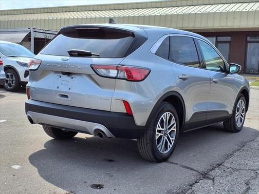 2022 Ford Escape SEL
