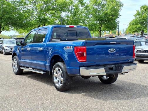 Atlas Blue Metallic 2022 Ford F-150 XLT