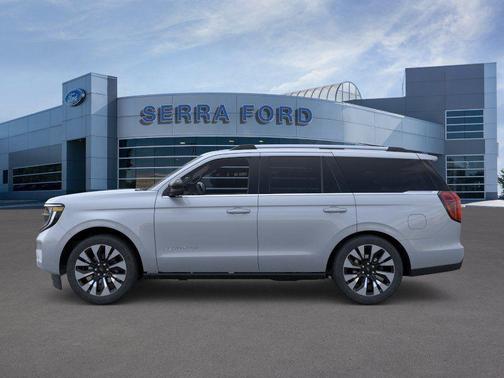 Glacier Gray Metallic Tri-Coat 2026 Ford Expedition Platinum
