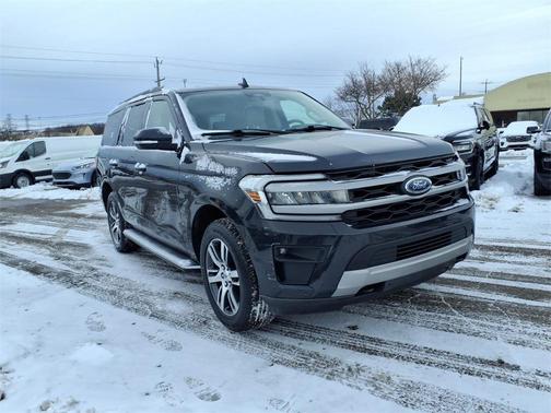 2022 Ford Expedition XLT