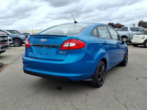 2013 Ford Fiesta SE