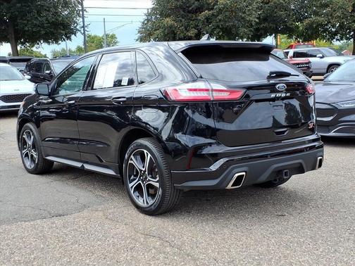 2022 Ford Edge ST