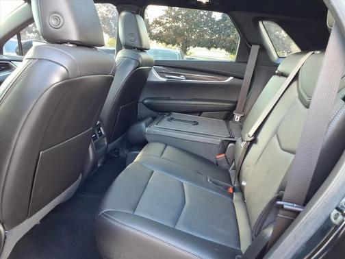 2024 Cadillac XT5 Sport