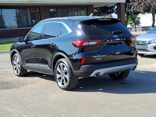 2023 Ford Escape Platinum