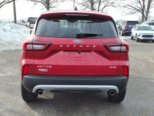 Rapid Red Metallic Tinted Clearcoat 2023 Ford Escape Active