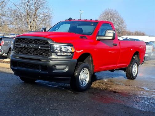 2024 RAM 2500 Tradesman Regular Cab 4x4 8' Box