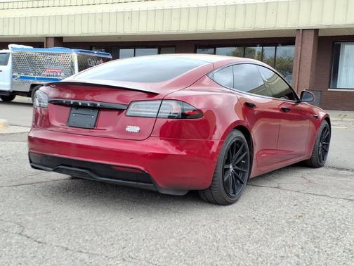 Red Multi-Coat 2023 Tesla Model S Plaid