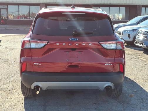 2022 Ford Escape SEL
