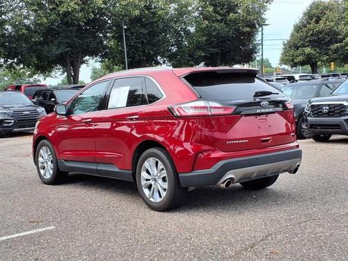 2021 Ford Edge Titanium