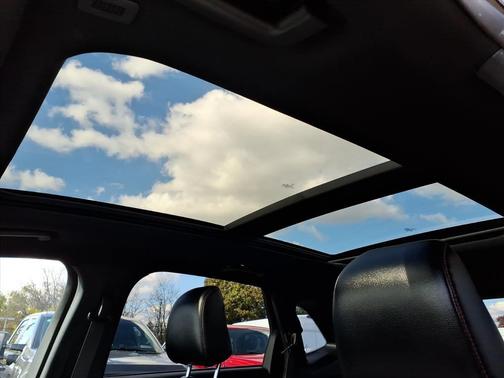 2024 Ford Edge ST Line