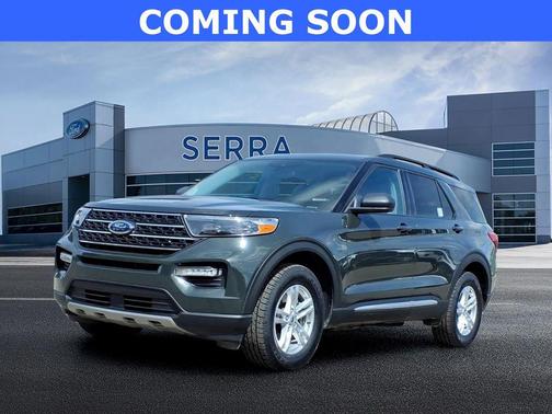 Forged Green Metallic 2023 Ford Explorer XLT