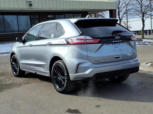 2024 Ford Edge ST Line