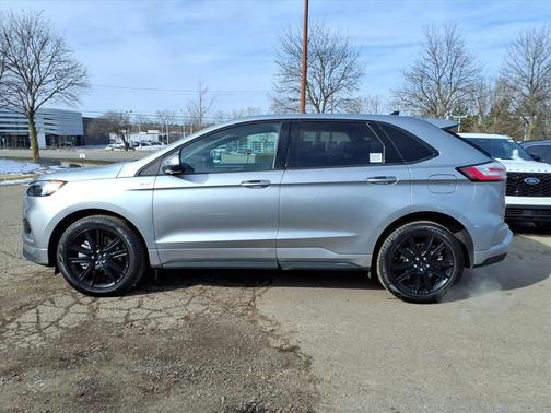 2024 Ford Edge ST Line