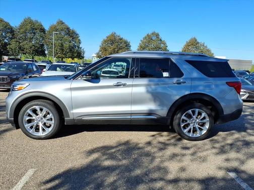 2023 Ford Explorer Platinum
