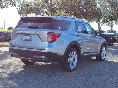 2023 Ford Explorer Platinum