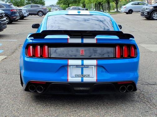 Avalanche Gray 2017 Ford Shelby GT350 Base