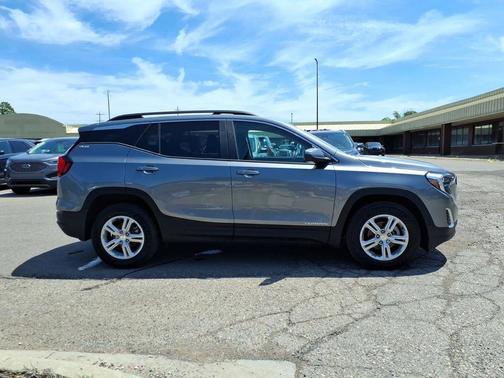 Satin Steel Metallic 2021 GMC Terrain SLE