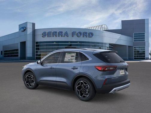 2026 Ford Escape Platinum